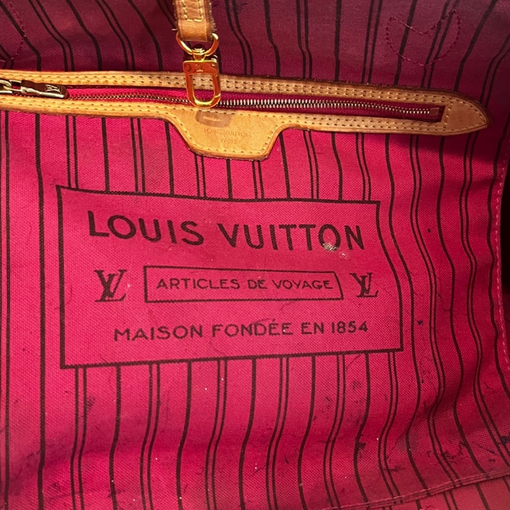 Purse - Picture 7 of 11